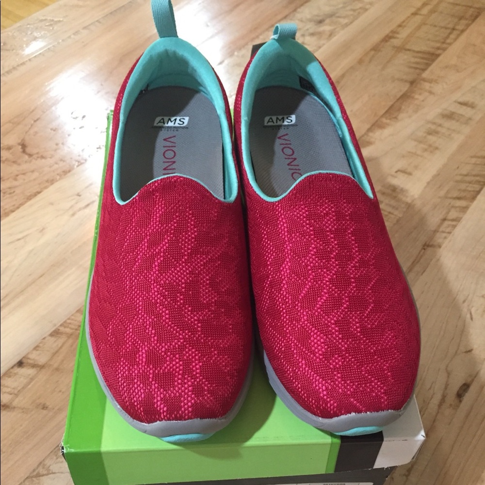 Vionic slip ons *Sold*